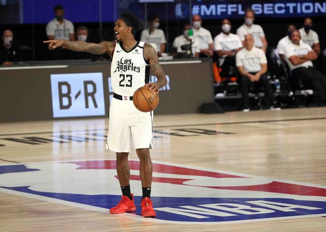 通过精准的 通过精准的