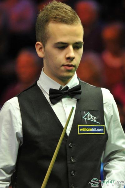 样的年轻才 样的年轻才